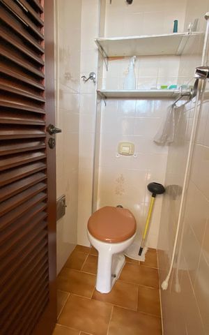 Apartamento para alugar com 90m², 3 quartos e sem vaga Apartamento para alugar com 90m², 3 quartos e sem vagaBanheiro de serviço