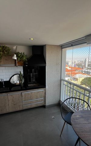 Apartamento à venda com 87m², 2 quartos e 2 vagasVaranda da Sala