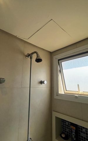 Apartamento à venda com 87m², 2 quartos e 2 vagasBanheiro da Suíte 1