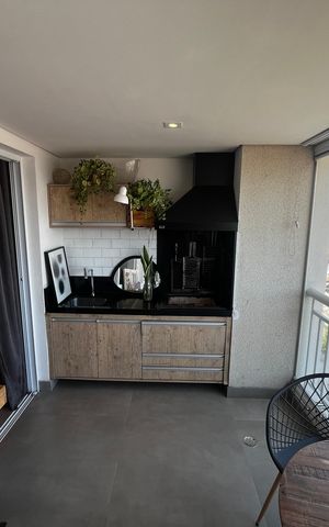 Apartamento à venda com 87m², 2 quartos e 2 vagasVaranda da Sala