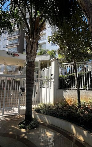 Apartamento à venda com 87m², 2 quartos e 2 vagasFachada