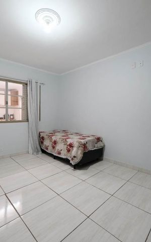 Casa para alugar com 271m², 6 quartos e 5 vagasQuarto 2