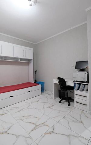 Casa para alugar com 271m², 6 quartos e 5 vagasQuarto 1