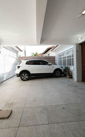 Casa para alugar com 271m², 6 quartos e 5 vagasGaragem
