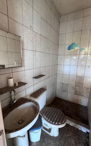 Casa à venda com 360m², 3 quartos e 3 vagas Casa à venda com 360m², 3 quartos e 3 vagasBanheiro Externo