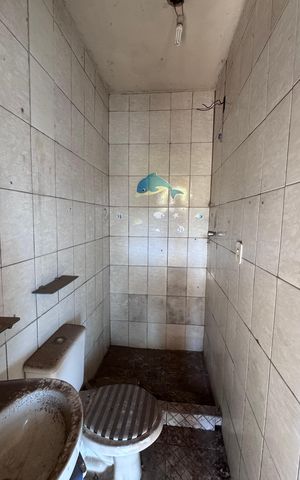 Casa à venda com 360m², 3 quartos e 3 vagas Casa à venda com 360m², 3 quartos e 3 vagasBanheiro Externo