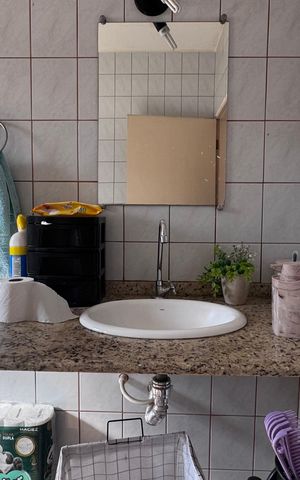 Casa à venda com 360m², 3 quartos e 3 vagas Casa à venda com 360m², 3 quartos e 3 vagasBanheiro