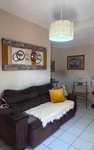 Casa à venda com 360m², 3 quartos e 3 vagas Casa à venda com 360m², 3 quartos e 3 vagasSala
