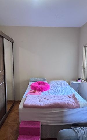 Casa à venda com 360m², 3 quartos e 3 vagas Casa à venda com 360m², 3 quartos e 3 vagasQuarto 1