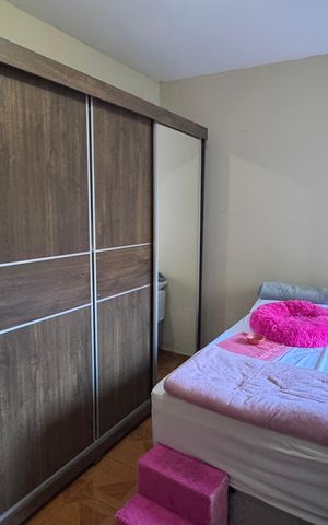 Casa à venda com 360m², 3 quartos e 3 vagas Casa à venda com 360m², 3 quartos e 3 vagasQuarto 1