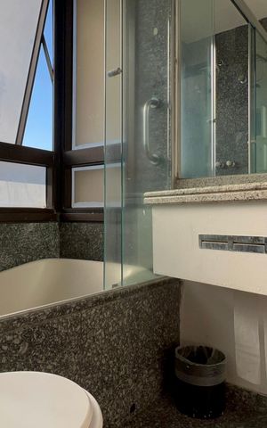 Studio para alugar com 32m², 1 quarto e sem vaga Studio para alugar com 32m², 1 quarto e sem vagaBanheiro