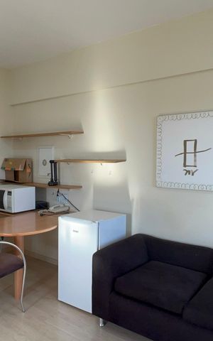 Studio para alugar com 32m², 1 quarto e sem vaga Studio para alugar com 32m², 1 quarto e sem vagaStudio