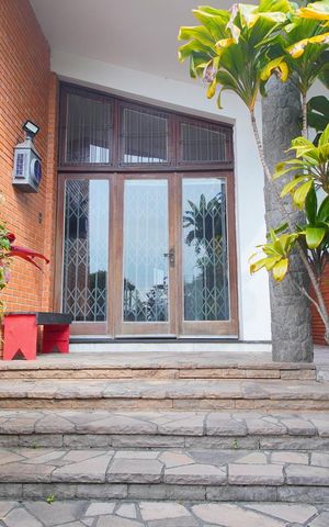 Casa à venda com 412m², 4 quartos e 4 vagasEntrada 