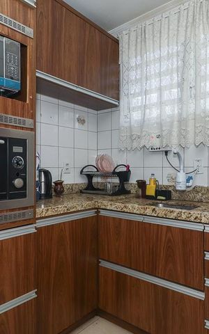 Apartamento à venda com 76m², 2 quartos e sem vagaCozinha