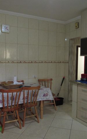 Casa à venda com 170m², 2 quartos e 1 vagaCozinha