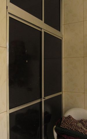 Casa à venda com 170m², 2 quartos e 1 vagaÁrea de Serviço