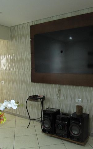 Casa à venda com 170m², 2 quartos e 1 vagaSala