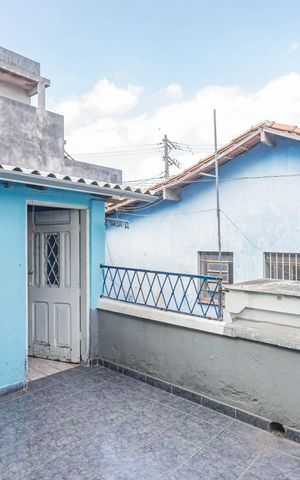 Casa à venda com 175m², 2 quartos e 2 vagasQuintal