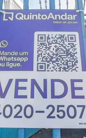 Casa à venda com 175m², 2 quartos e 2 vagasPlaquinha