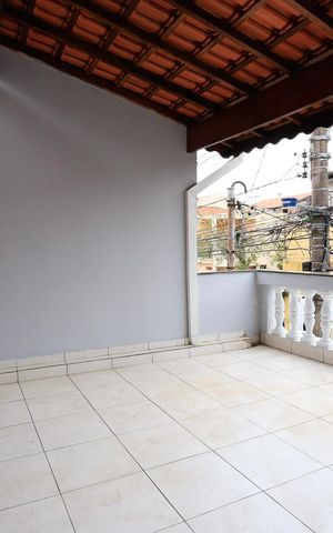 Casa para alugar com 100m², 2 quartos e 2 vagasVaranda do Quarto