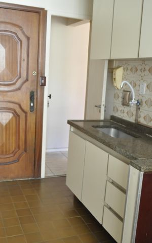 Apartamento à venda com 89m², 2 quartos e 1 vagaCozinha