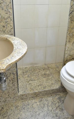 Apartamento à venda com 89m², 2 quartos e 1 vagaBanheiro