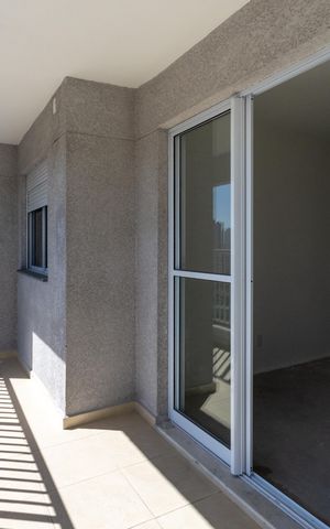 Apartamento à venda com 64m², 2 quartos e 1 vaga Apartamento à venda com 64m², 2 quartos e 1 vagaVaranda