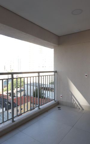 Apartamento à venda com 72m², 2 quartos e 1 vagaVaranda