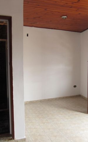 Casa à venda com 130m², 2 quartos e 1 vagaSuíte