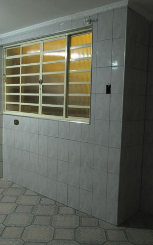 Casa à venda com 130m², 2 quartos e 1 vagaBanheiro Social