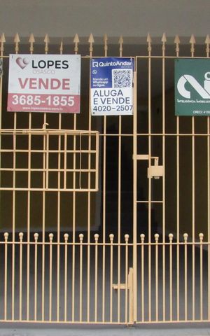 Casa à venda com 130m², 2 quartos e 1 vagaFachada