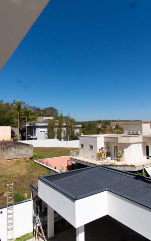 Casa de condomínio à venda com 411m², 4 quartos e 4 vagas Casa de condomínio à venda com 411m², 4 quartos e 4 vagasVista Sacada da Suíte 1