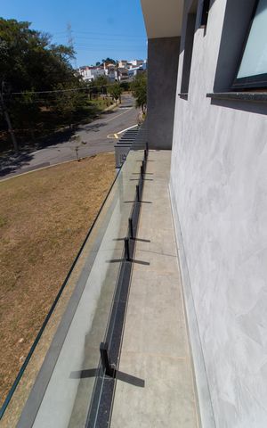 Casa de condomínio à venda com 411m², 4 quartos e 4 vagas Casa de condomínio à venda com 411m², 4 quartos e 4 vagasVista Sacada da Suíte 1