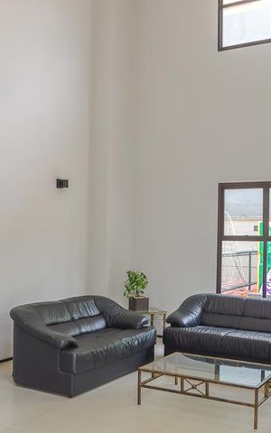 Apartamento à venda com 221m², 4 quartos e 3 vagas Apartamento à venda com 221m², 4 quartos e 3 vagasHall de entrada
