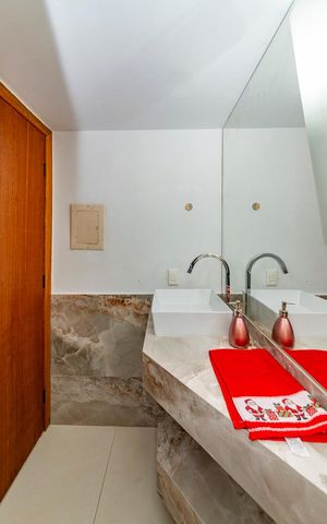 Casa de condomínio à venda com 90m², 3 quartos e 2 vagas Casa de condomínio à venda com 90m², 3 quartos e 2 vagasLavabo