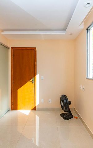 Casa de condomínio à venda com 90m², 3 quartos e 2 vagas Casa de condomínio à venda com 90m², 3 quartos e 2 vagasSemi Suíte 1