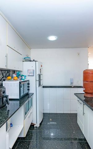 Casa de condomínio à venda com 90m², 3 quartos e 2 vagas Casa de condomínio à venda com 90m², 3 quartos e 2 vagasCozinha