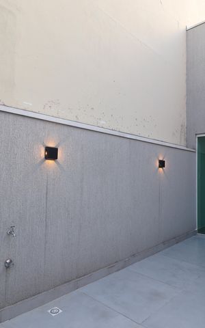 Casa à venda com 140m², 3 quartos e 2 vagasCobertura