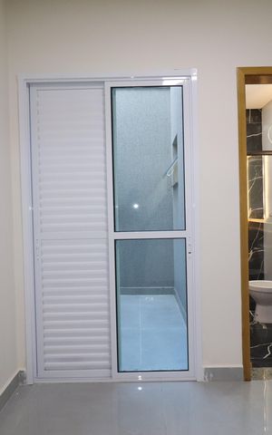 Casa à venda com 140m², 3 quartos e 2 vagasQuarto 2 suíte