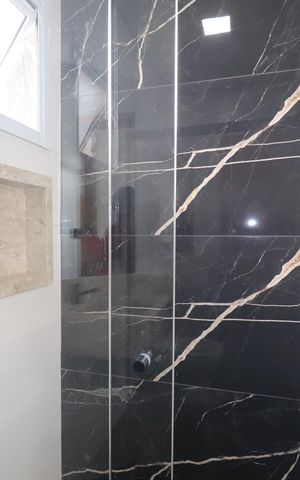 Casa à venda com 140m², 3 quartos e 2 vagasBanheiro Quarto 3 suíte