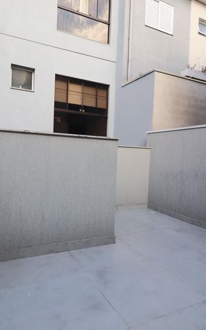 Casa à venda com 140m², 3 quartos e 2 vagasEspaço para Hidro