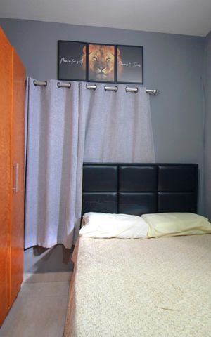 Casa à venda com 300m², 5 quartos e 2 vagasQuarto 2
