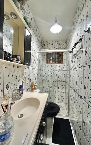 Casa à venda com 90m², 4 quartos e 3 vagas Casa à venda com 90m², 4 quartos e 3 vagasBanheiro da Suíte