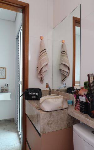 Apartamento à venda com 110m², 2 quartos e 2 vagasBanheiro da Suíte