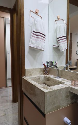 Apartamento à venda com 110m², 2 quartos e 2 vagasBanheiro 2