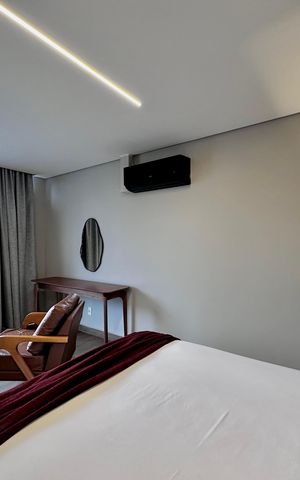 Studio para alugar com 50m², 1 quarto e 1 vaga Studio para alugar com 50m², 1 quarto e 1 vagaQuarto