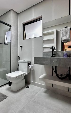Studio para alugar com 50m², 1 quarto e 1 vaga Studio para alugar com 50m², 1 quarto e 1 vagaBanheiro