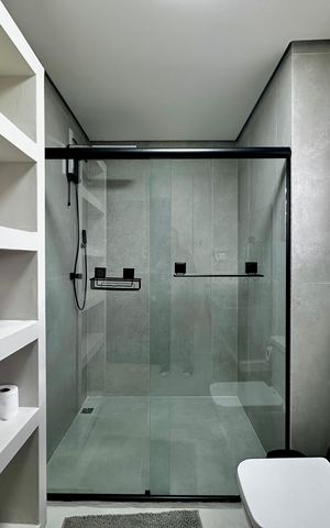 Studio para alugar com 50m², 1 quarto e 1 vaga Studio para alugar com 50m², 1 quarto e 1 vagaBanheiro