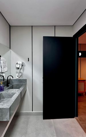 Studio para alugar com 50m², 1 quarto e 1 vaga Studio para alugar com 50m², 1 quarto e 1 vagaBanheiro