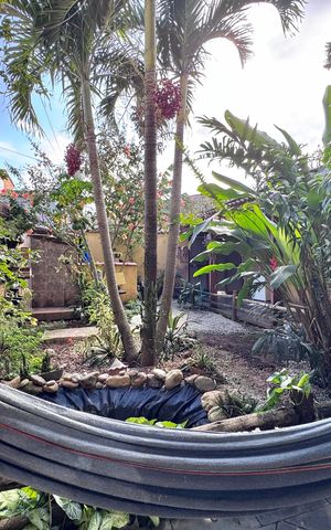 Casa de condomínio à venda com 150m², 2 quartos e 2 vagas Casa de condomínio à venda com 150m², 2 quartos e 2 vagasÁrea externa